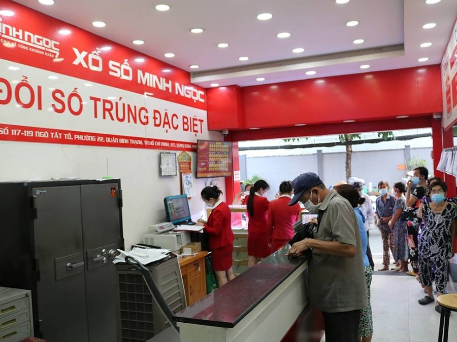 Không đổi vé trúng tại nơi không rõ nguồn gốc