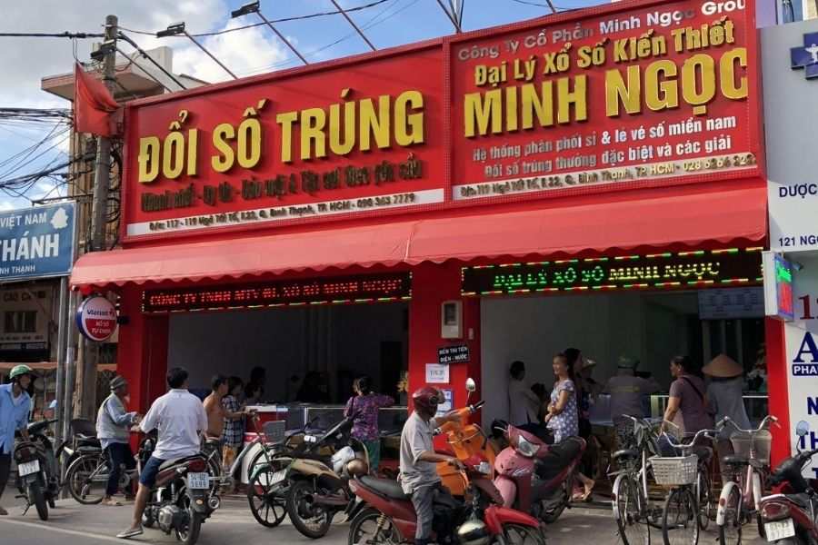 Đổi vé tại đại lý – Nhanh chóng, không phức tạp (Nguồn: Internet)